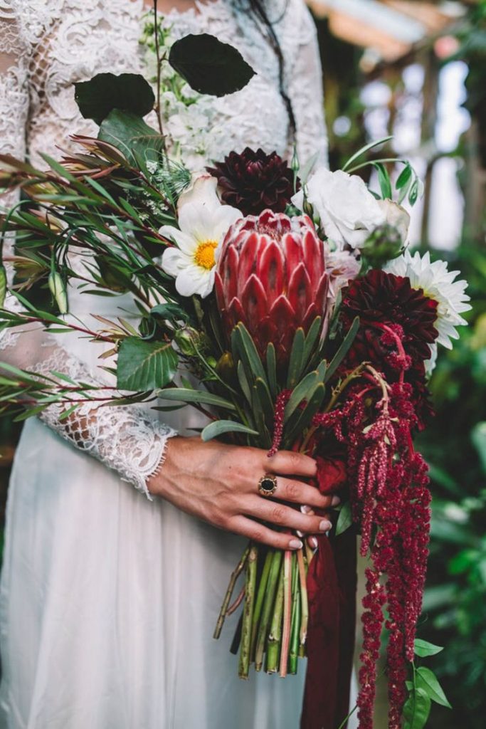 Inspire-se! | Buquê com protea, uma flor cheia de personalidade