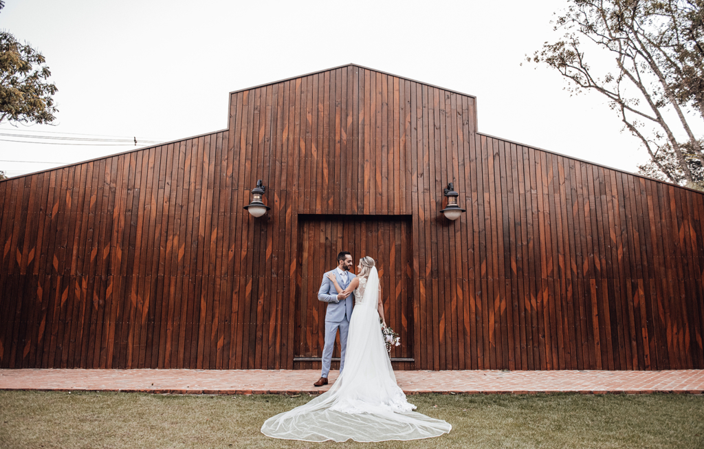 Cauana e Kaique | Casamento com decoração dos sonhos na fazenda