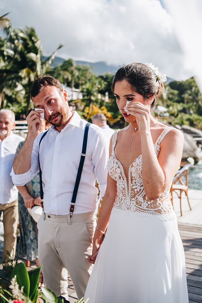 Débora e Jorge | Casamento no píer em Ilhabela, por Sereiamor