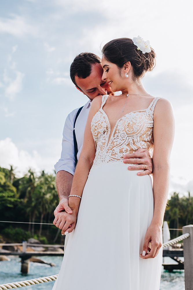 Débora e Jorge | Casamento no píer em Ilhabela, por Sereiamor