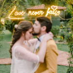 Editorial Yellow & Gray Noiva Ansiosa - Pantone 2021 - Neon no Casamento