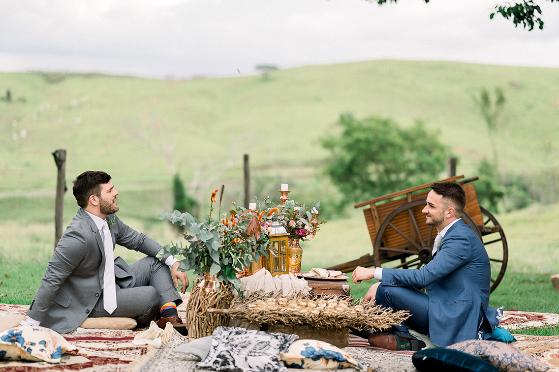 Eles - Casamento a dois na Fazenda Embauva - Decoração por Emmanuel Nogueira