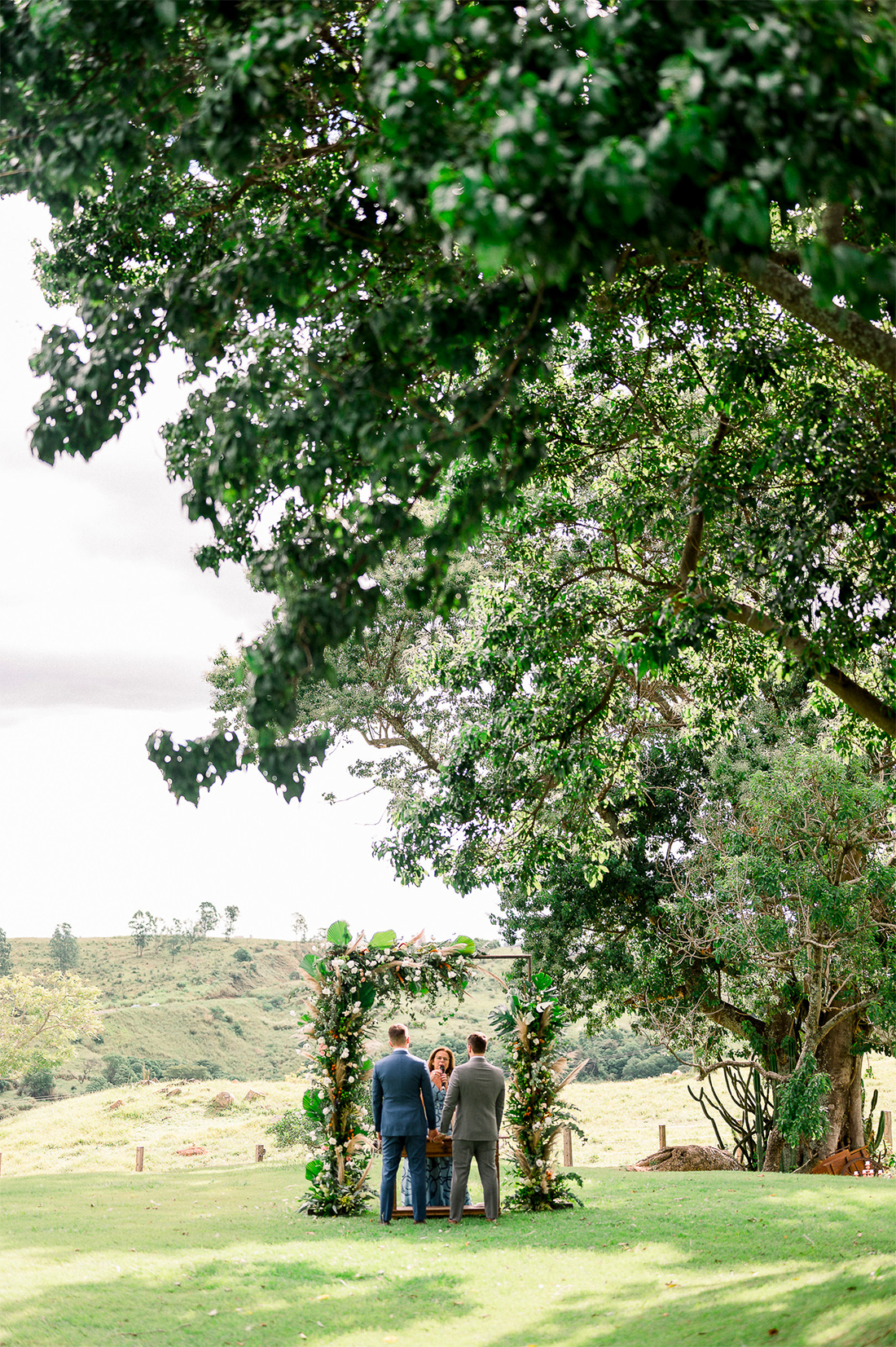 Eles - Casamento na Fazenda Embauva