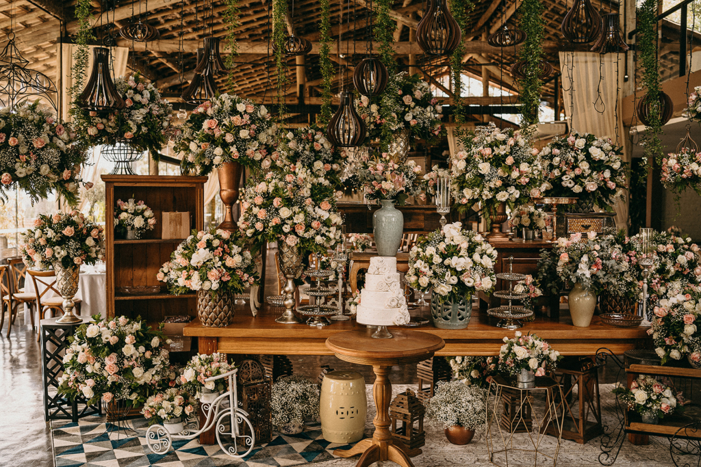 Giovana e Leandro | Casamento emocionante no Quinta da Cantareira - Beleza da noiva por Grazi Almeida