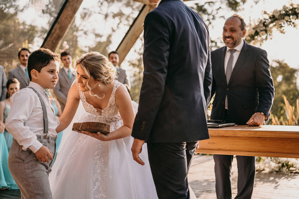 Giovana e Leandro | Casamento emocionante no Quinta da Cantareira - Beleza da noiva por Grazi Almeida