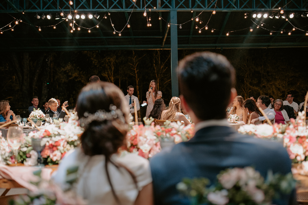 Kelly e João Henklain | Casamento romântico com tons de rosa