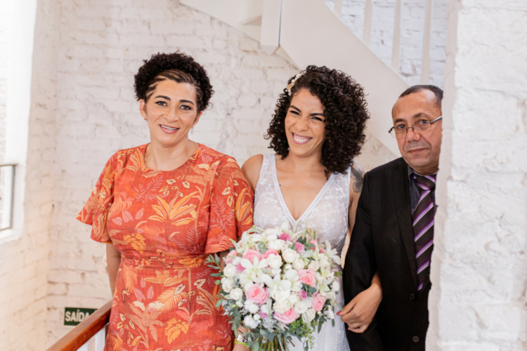 Isa e Rolando | Casamento delicado na Casinha Quintal