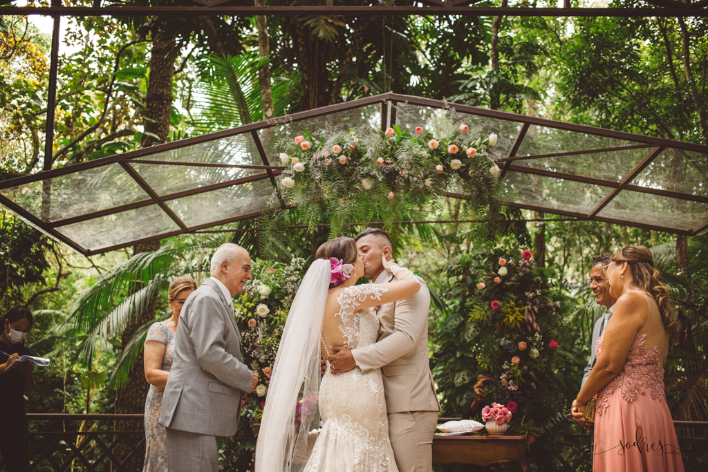 Rebecca e Bruno | Casamento romântico na Casa Giardino