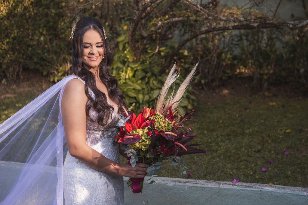 Patricia e Tiago | Do Happn para o altar no Ravena Garden