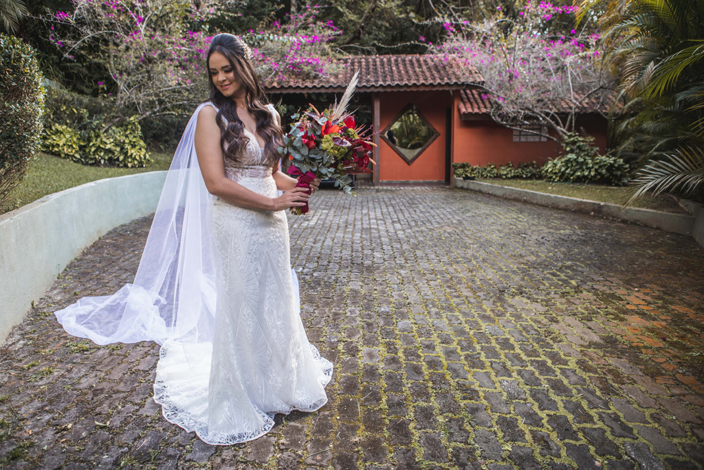 Patricia e Tiago | Do Happn para o altar no Ravena Garden