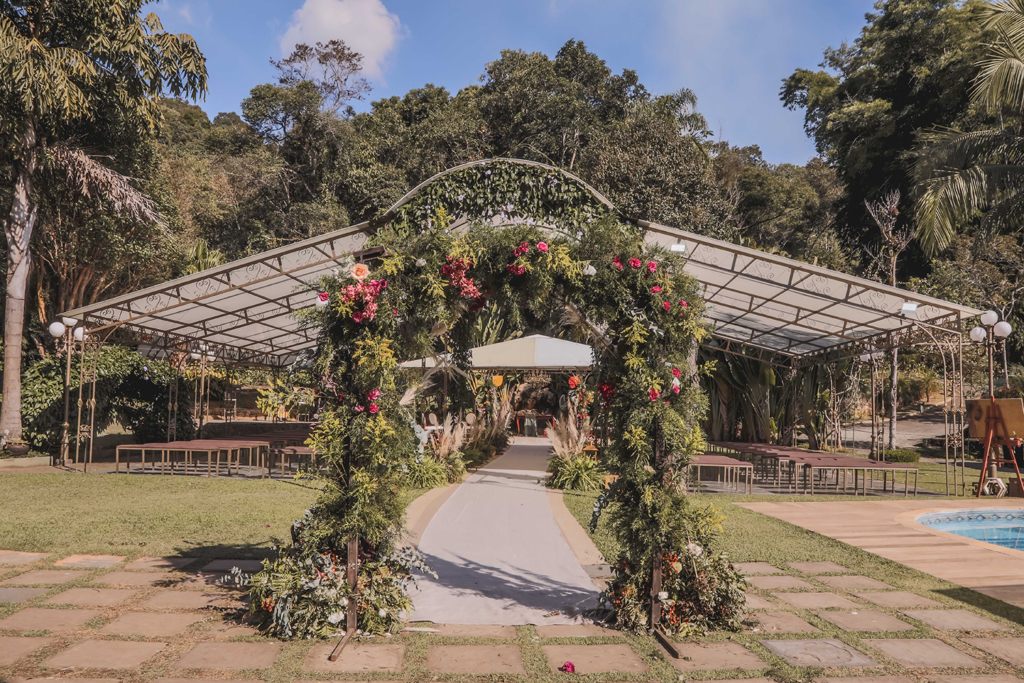 Patricia e Tiago | Do Happn para o altar no Ravena Garden