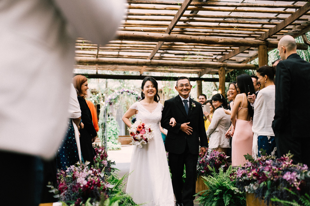 Silvia e Marcello | Casamento leve e encantador no Casarão La Villa