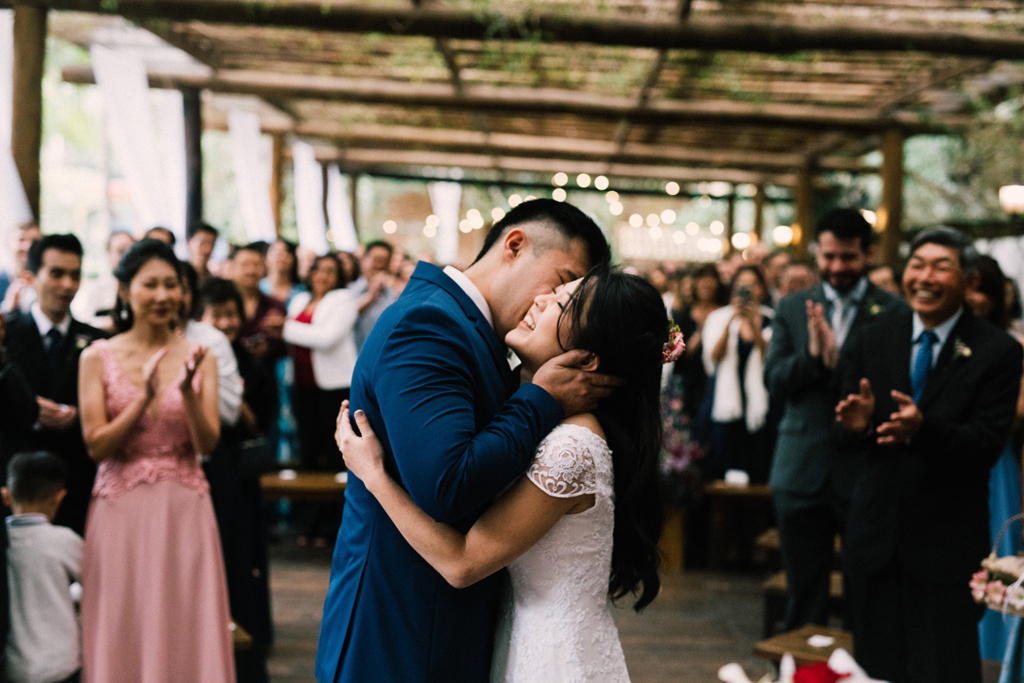 Silvia e Marcello | Casamento leve e encantador no Casarão La Villa