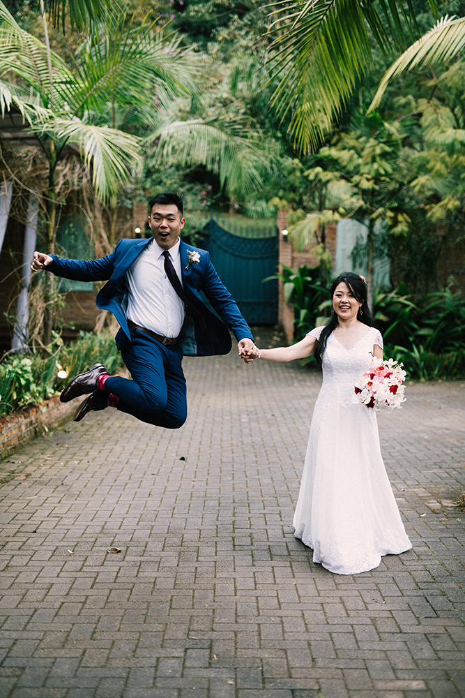 Silvia e Marcello | Casamento leve e encantador no Casarão La Villa