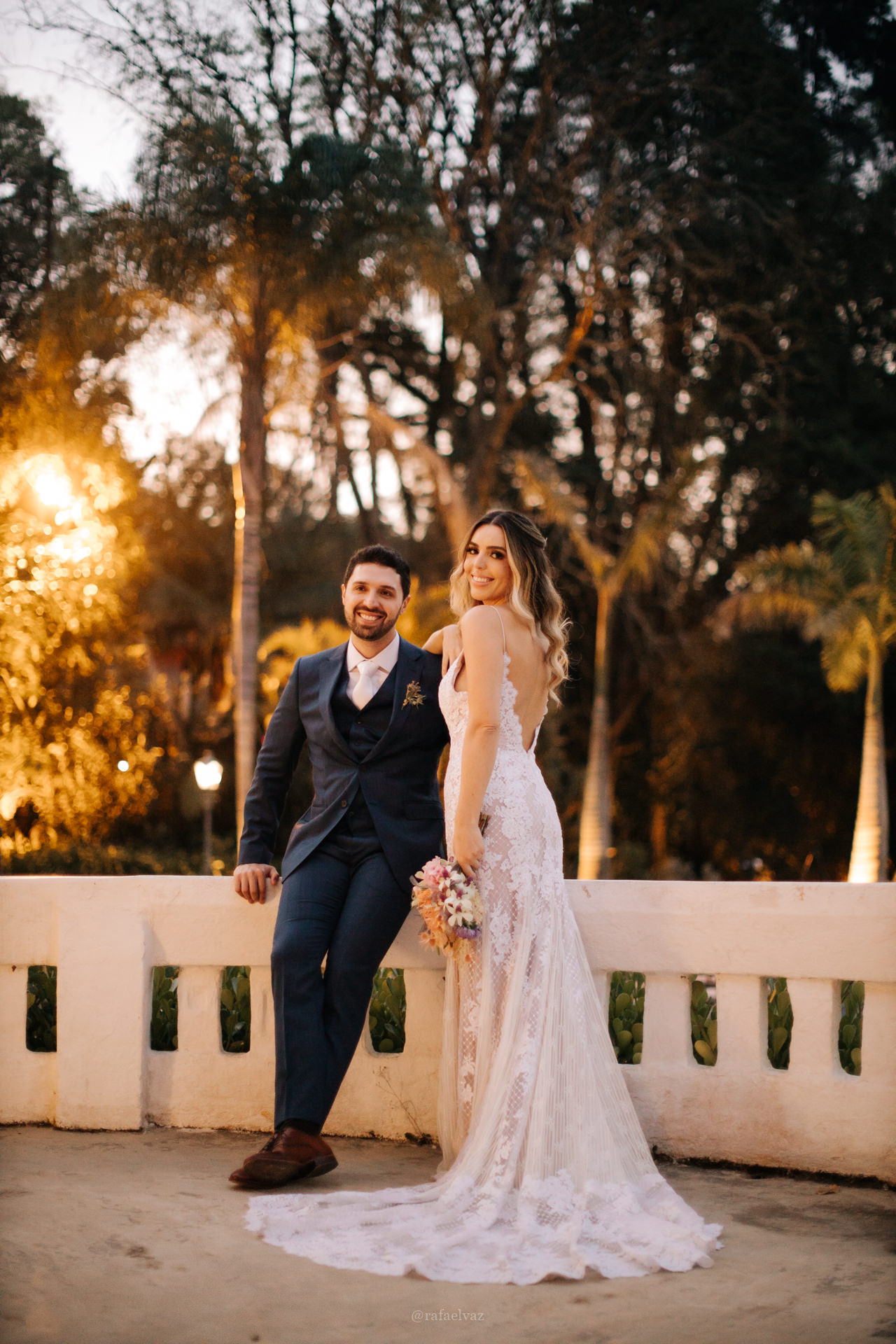 Adriana e Guilherme | Casamento com paleta candy color, por Natasha Bleier