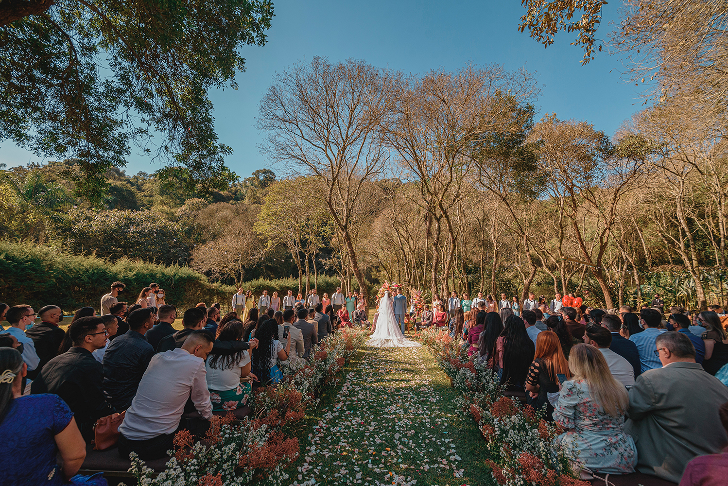 Caroline e Sergio | Casamento ao ar livre no Ravena Garden