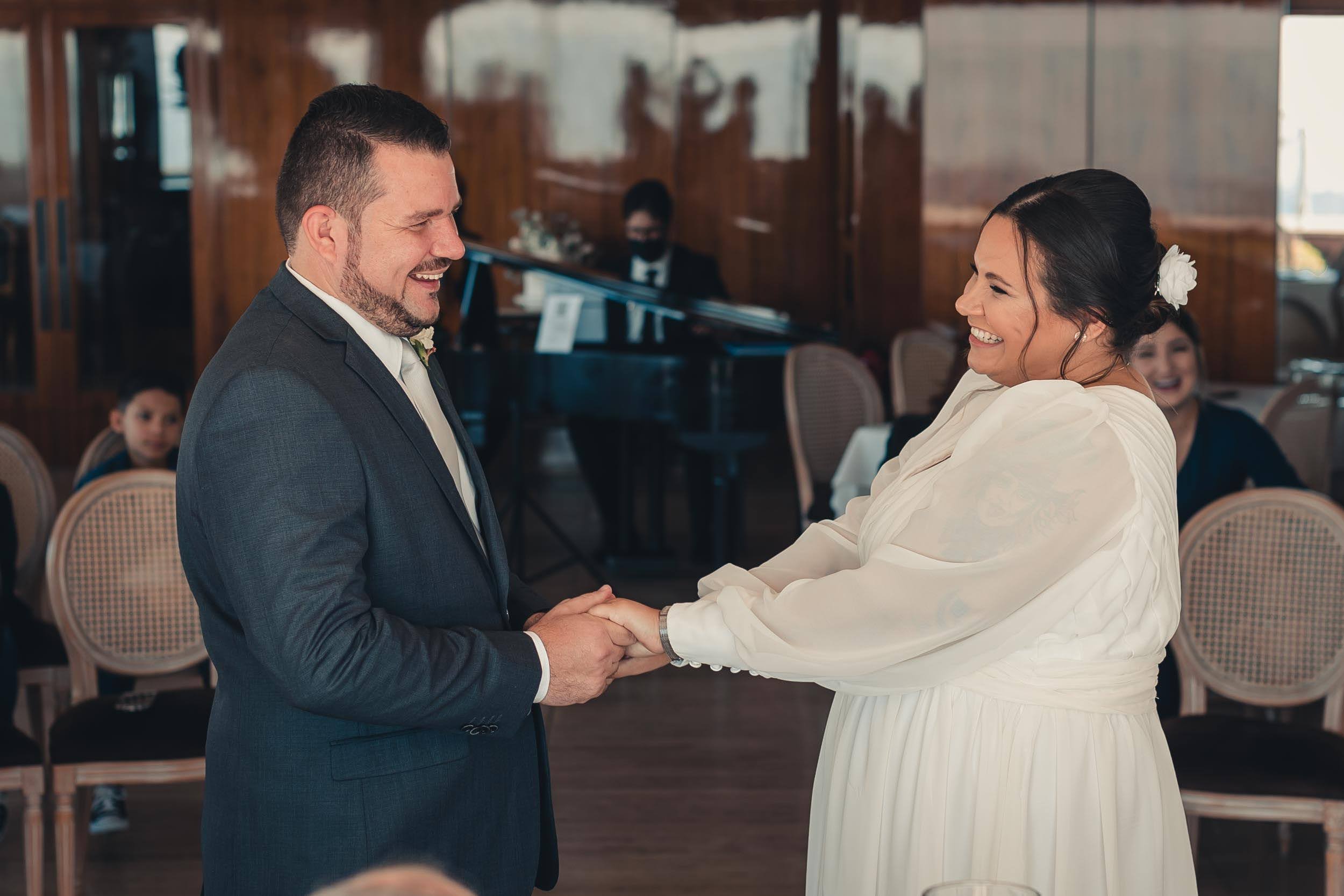 Luciana e Eduardo | Micro wedding no Terraço Itália: um dia leve e feliz