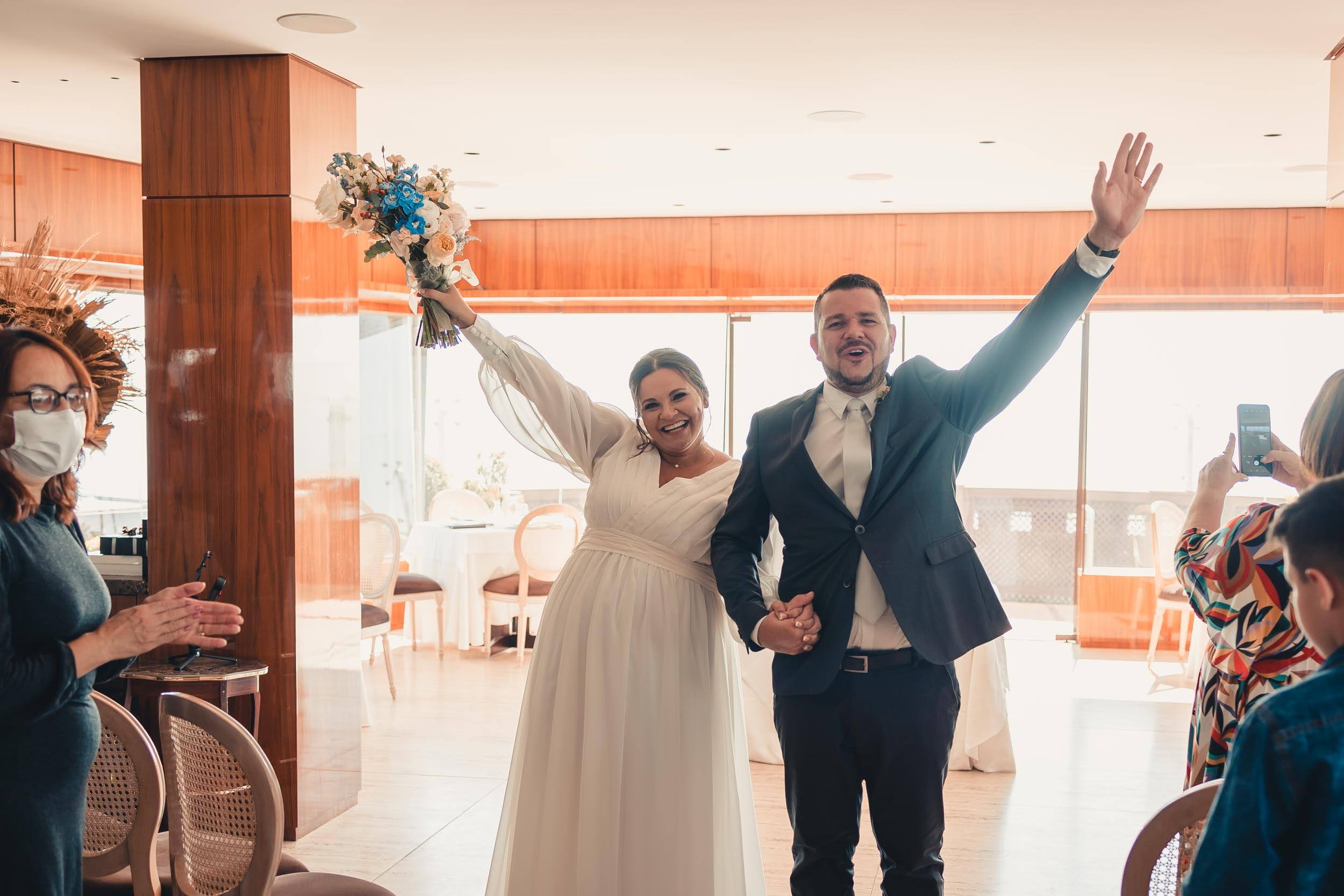 Luciana e Eduardo | Micro wedding no Terraço Itália: um dia leve e feliz