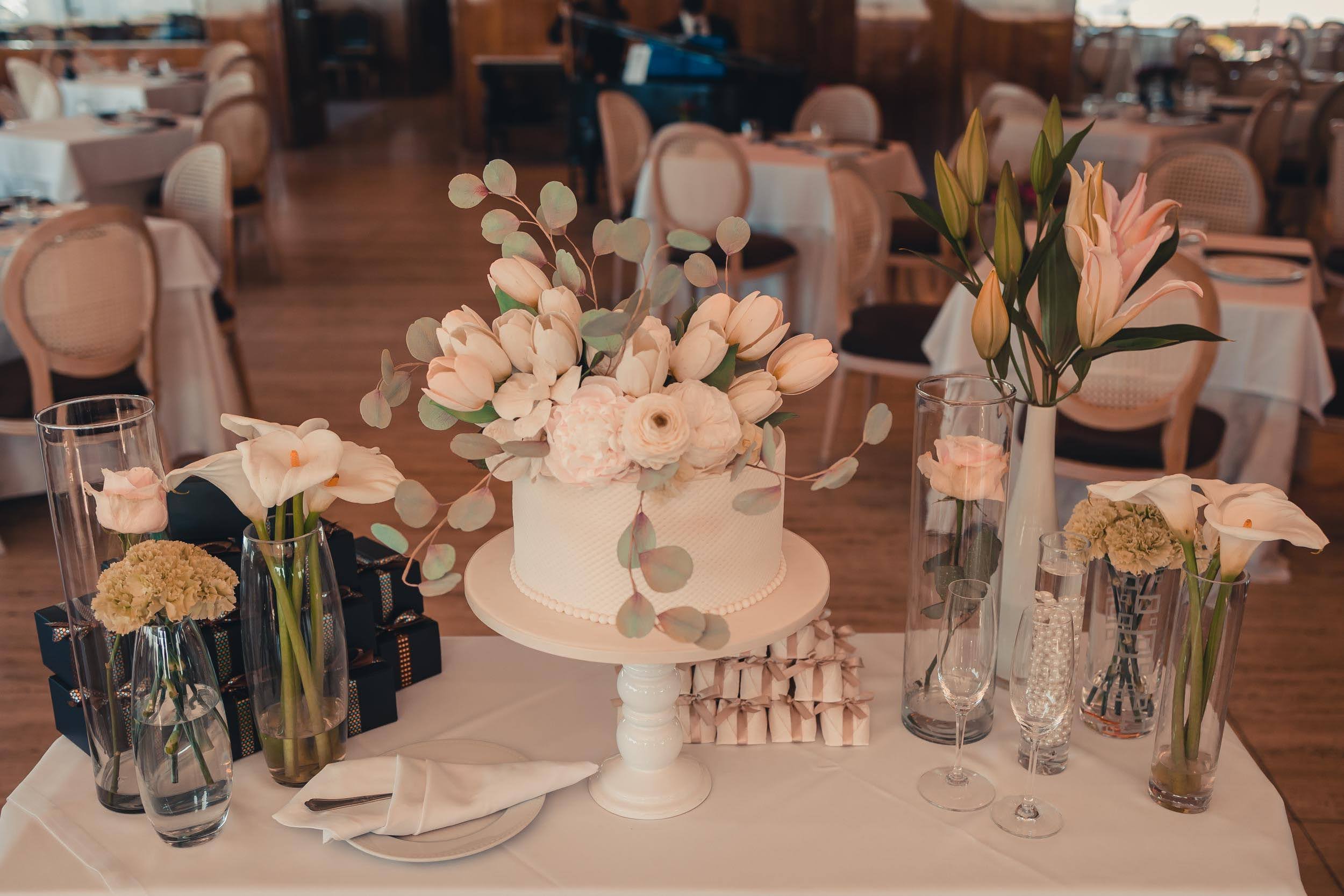 Luciana e Eduardo | Micro wedding no Terraço Itália: um dia leve e feliz