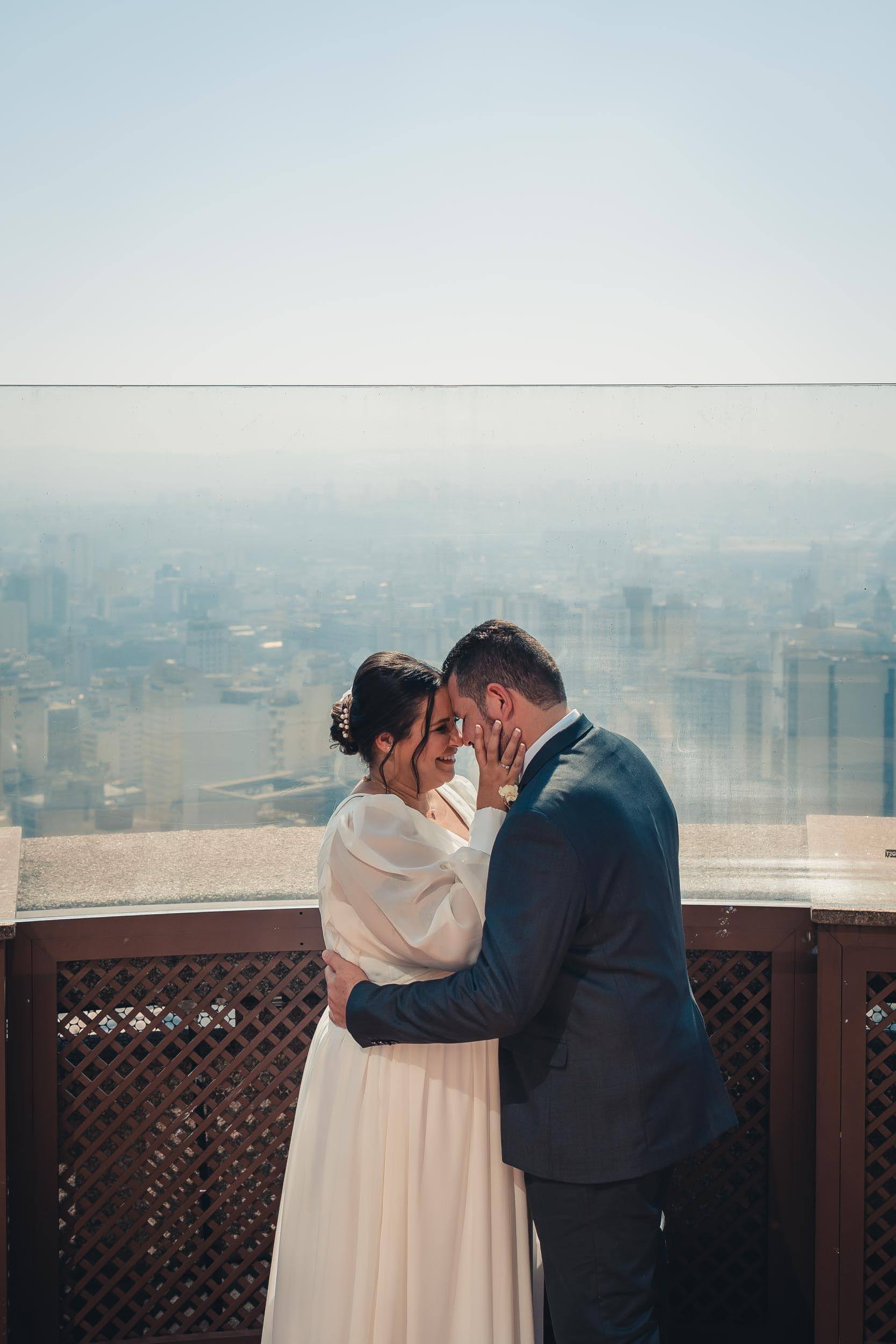 Luciana e Eduardo | Micro wedding no Terraço Itália: um dia leve e feliz