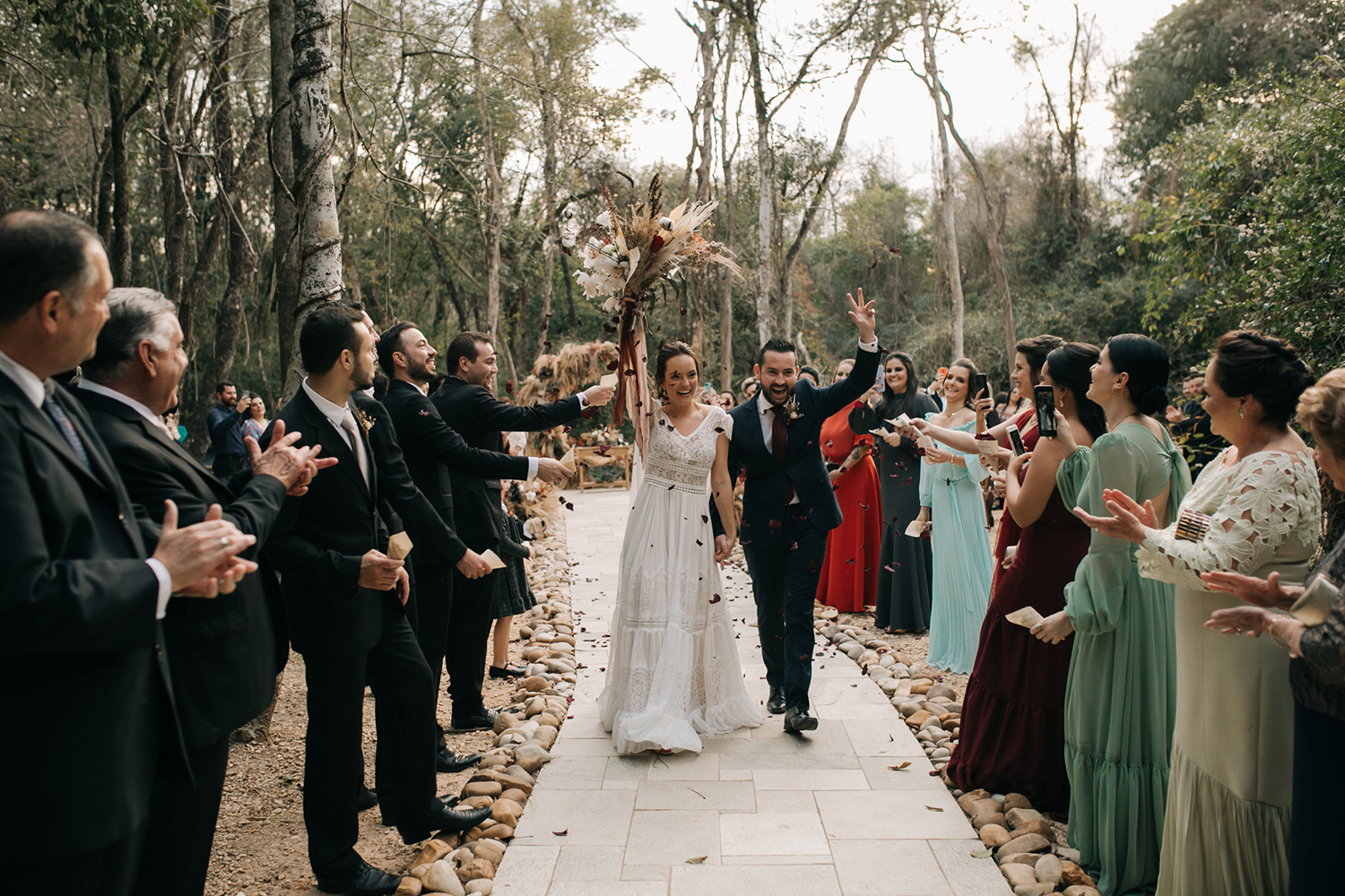 Ana Cláudia e Gustavo | Casamento boho com toque minimalista