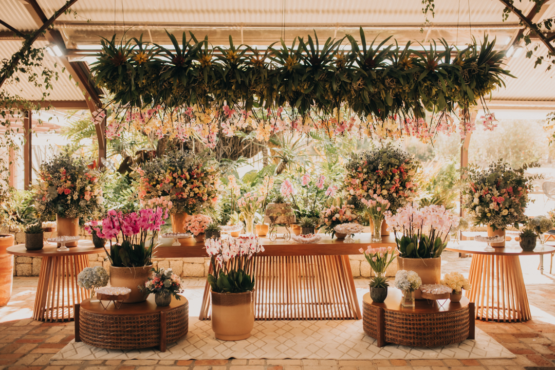 Gabriela e Patrick | Casamento florido na fazenda, por Flor Brasileira