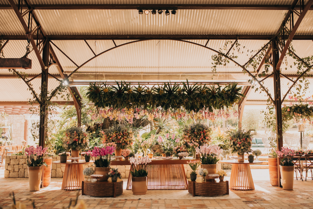 Gabriela e Patrick | Casamento florido na fazenda, por Flor Brasileira