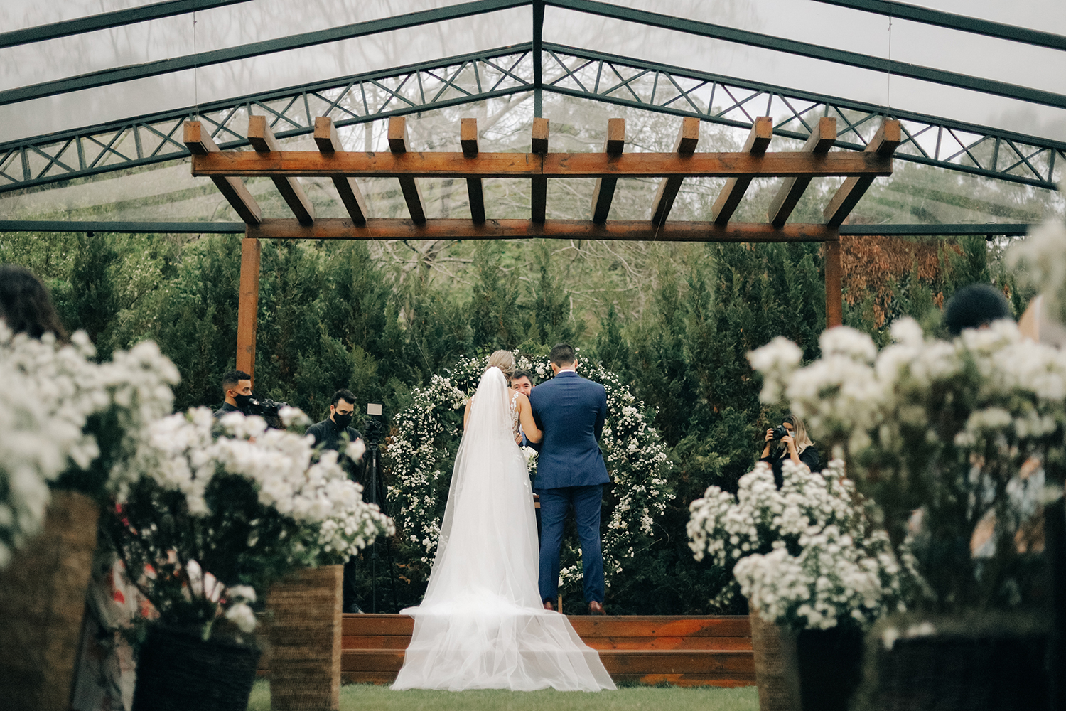 Isabelle e Mauro | Leve e especial: casamento na Fazenda Dona Inês