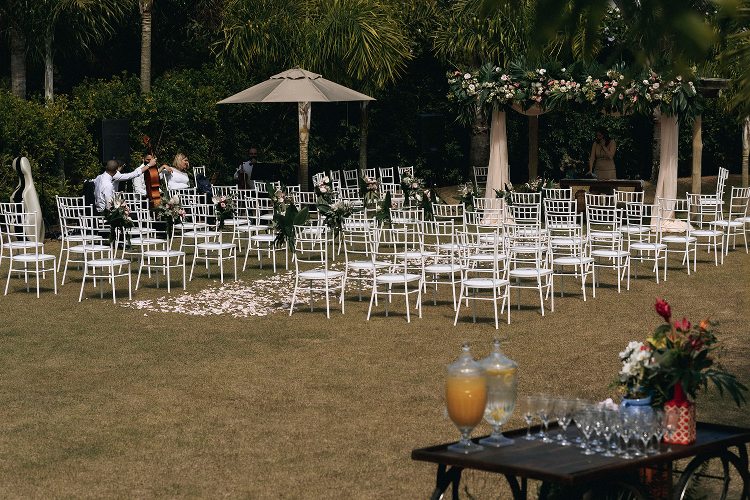 Perrine e Lucas | Casamento no Vilabella Eventos: Brasil + França