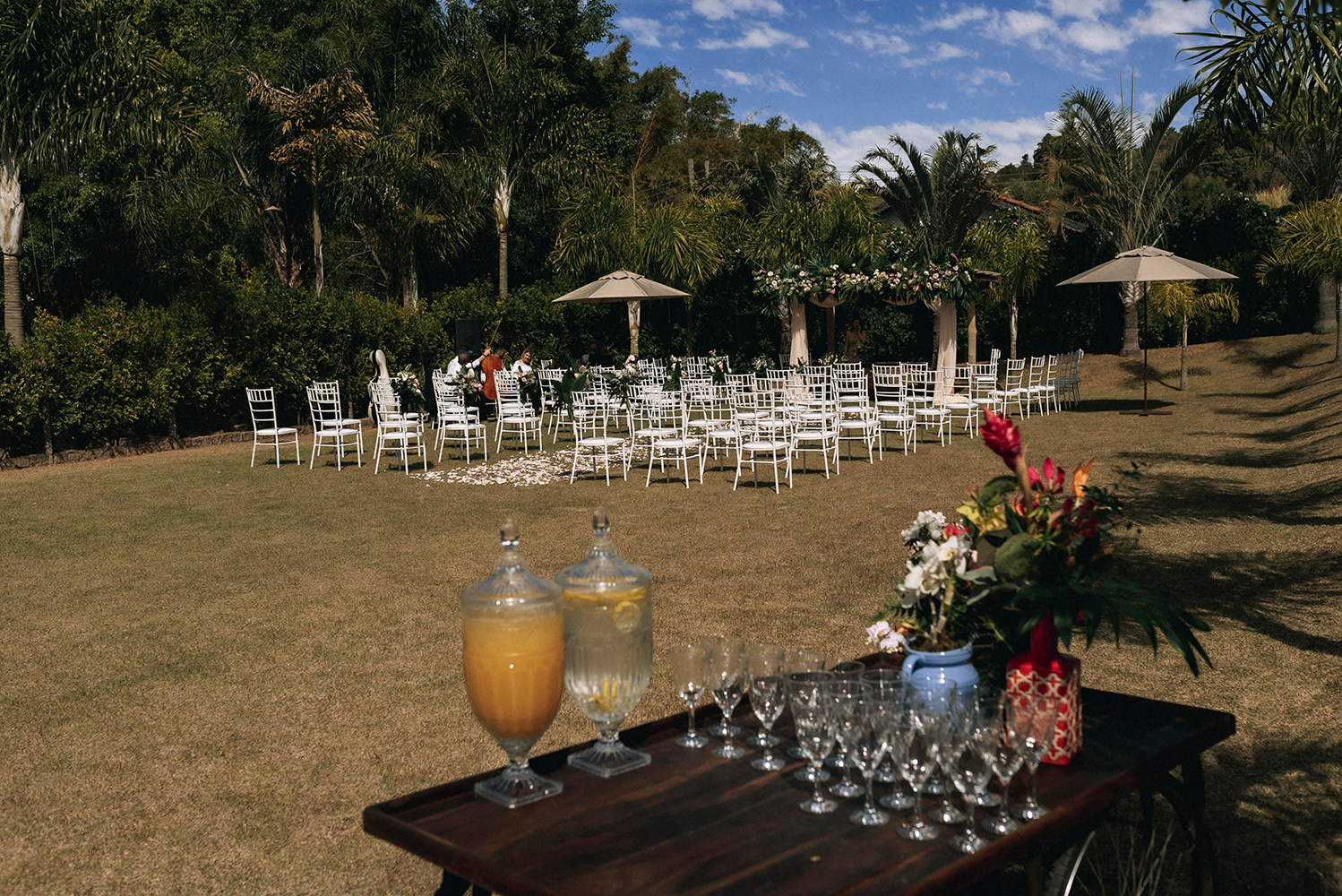 Perrine e Lucas | Casamento no Vilabella Eventos: Brasil + França