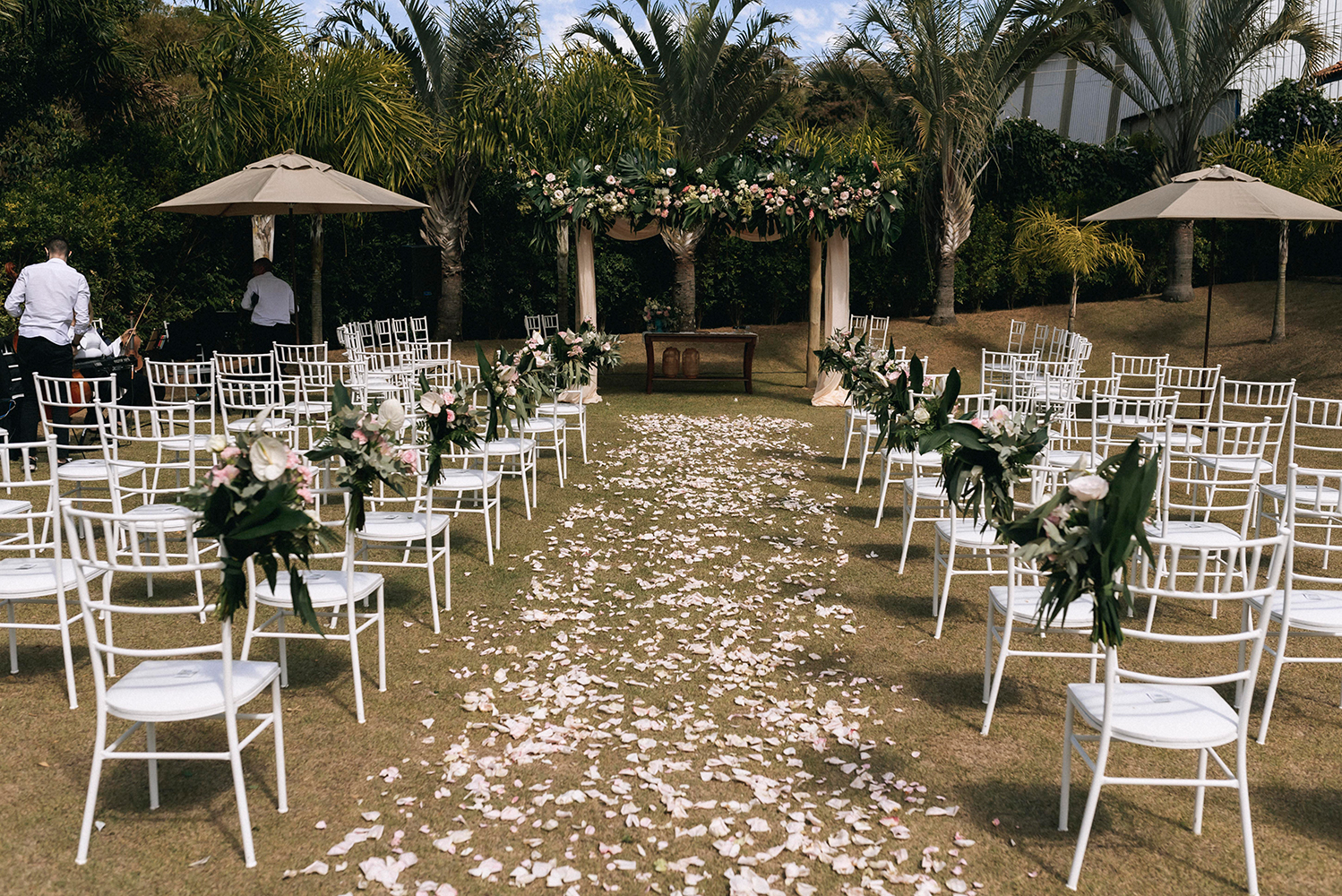 Perrine e Lucas | Casamento no Vilabella Eventos: Brasil + França