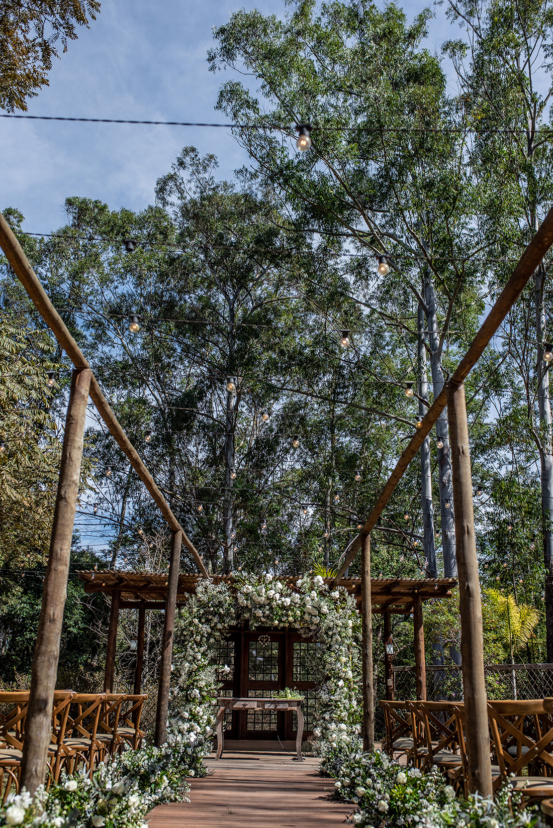 Lindo Casamento na Vila dos Eucaliptos