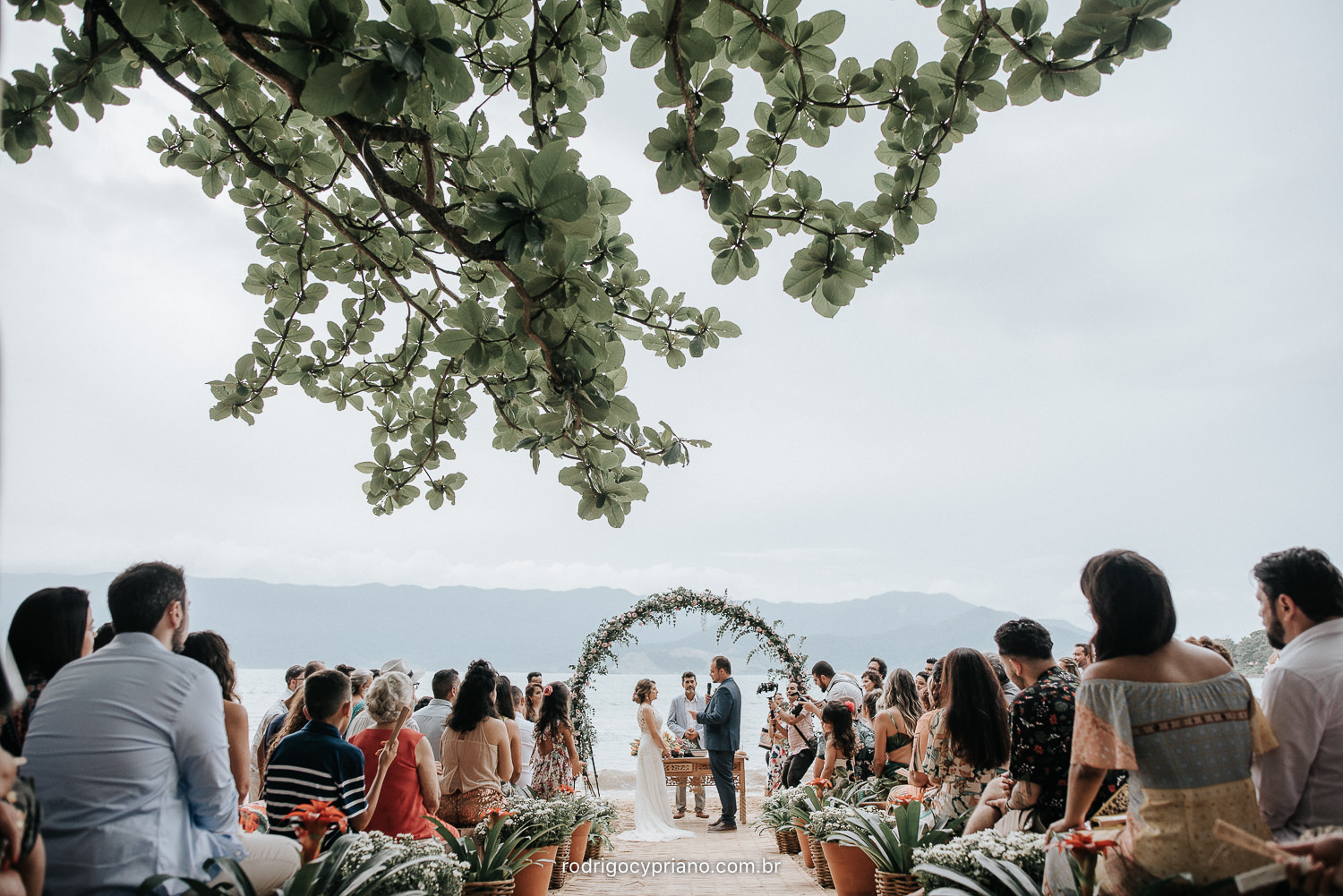 Casa de Canoa | Um bom lugar para casar na praia