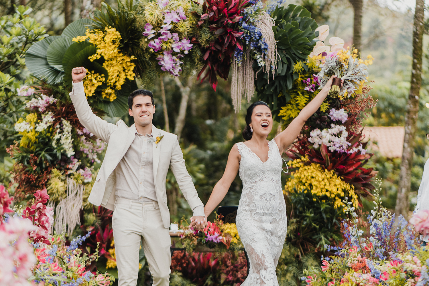 Letícia e Diego | Mini wedding em Maresias