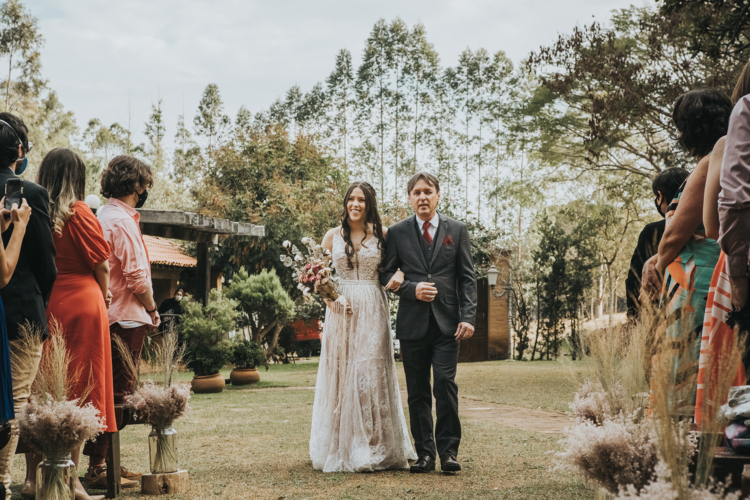 Jéssica e Pedro | Casamento com macramês e personalização, por Carol Guasti