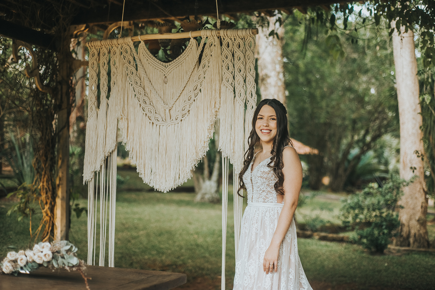 Jéssica e Pedro | Casamento com macramês e personalização, por Carol Guasti