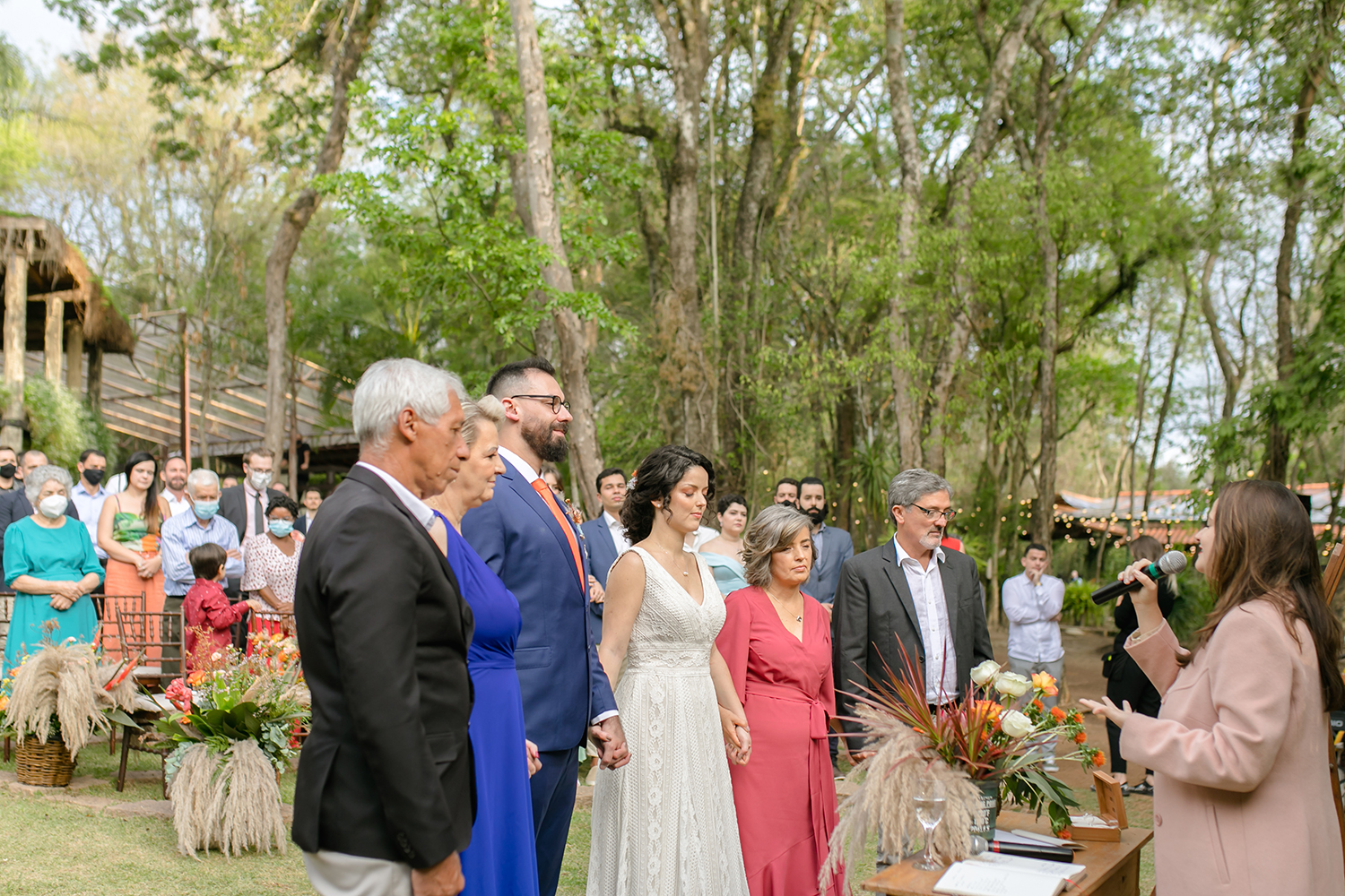 Letícia e Bruno | Casamento autêntico no campo, por Marina Maeda