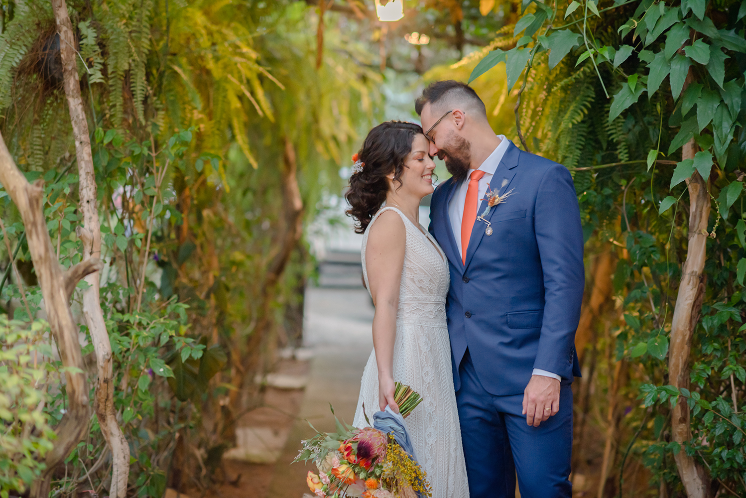 Letícia e Bruno | Casamento autêntico no campo, por Marina Maeda