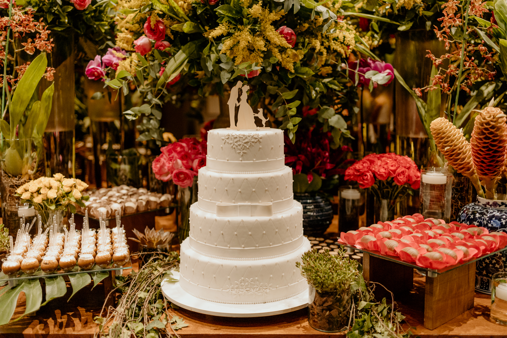 Fernanda e Fabiano | Casamento com festa animada em São Paulo