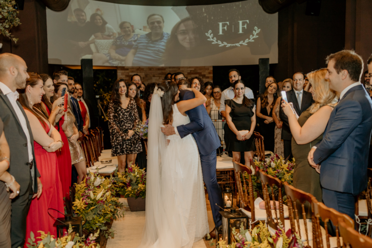 Fernanda e Fabiano | Casamento com festa animada em São Paulo