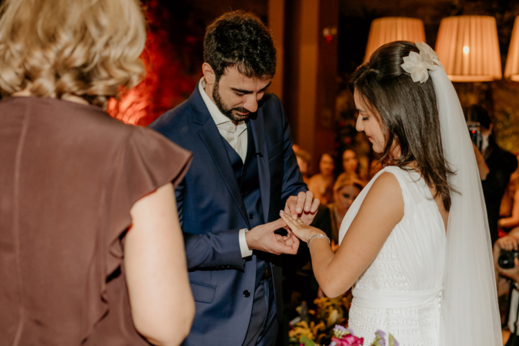 Fernanda e Fabiano | Casamento com festa animada em São Paulo