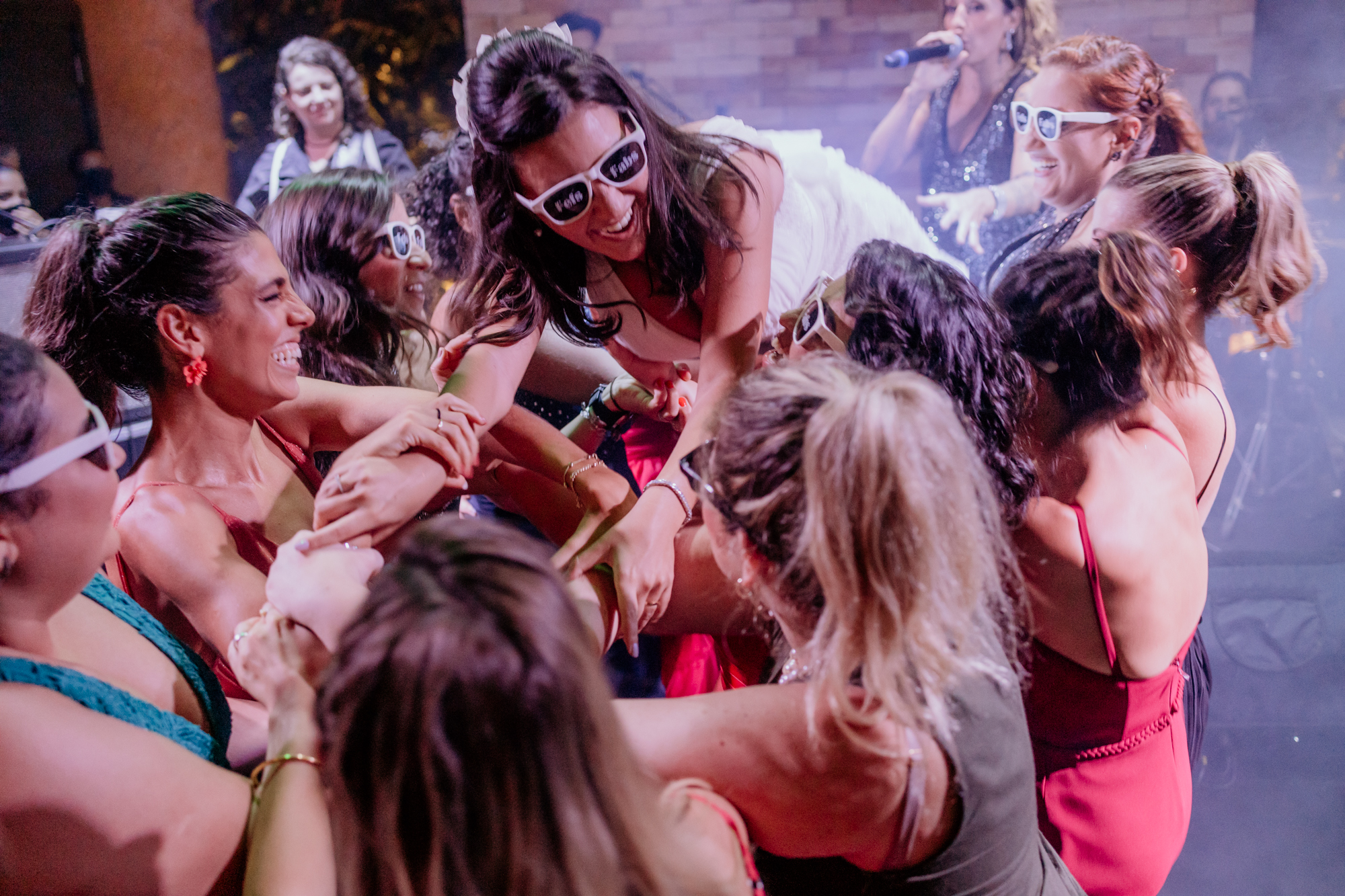 Fernanda e Fabiano | Casamento com festa animada em São Paulo