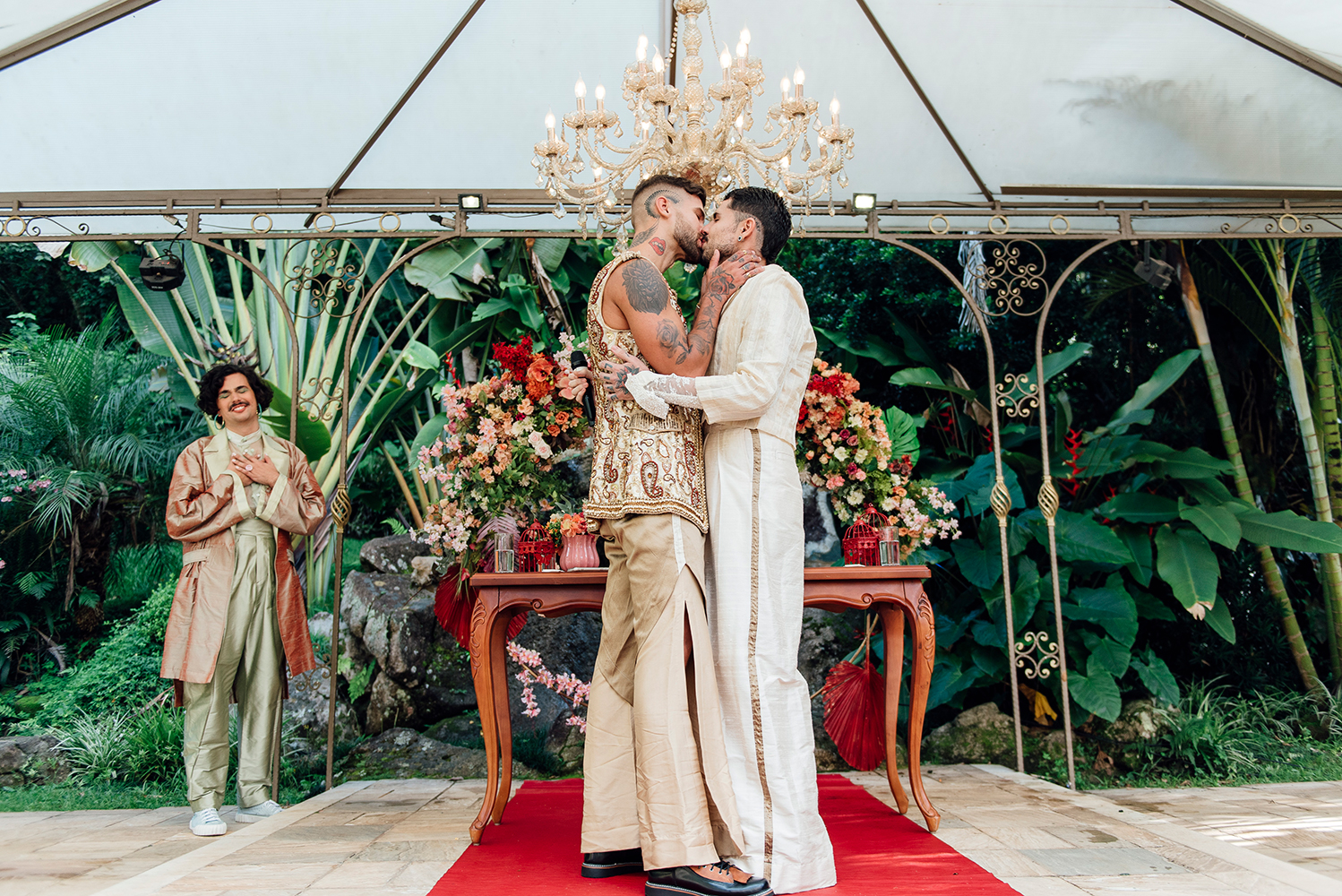 Rodrigo Malafaia e Leandro Buenno | Casamento criativo no Ravena Garden