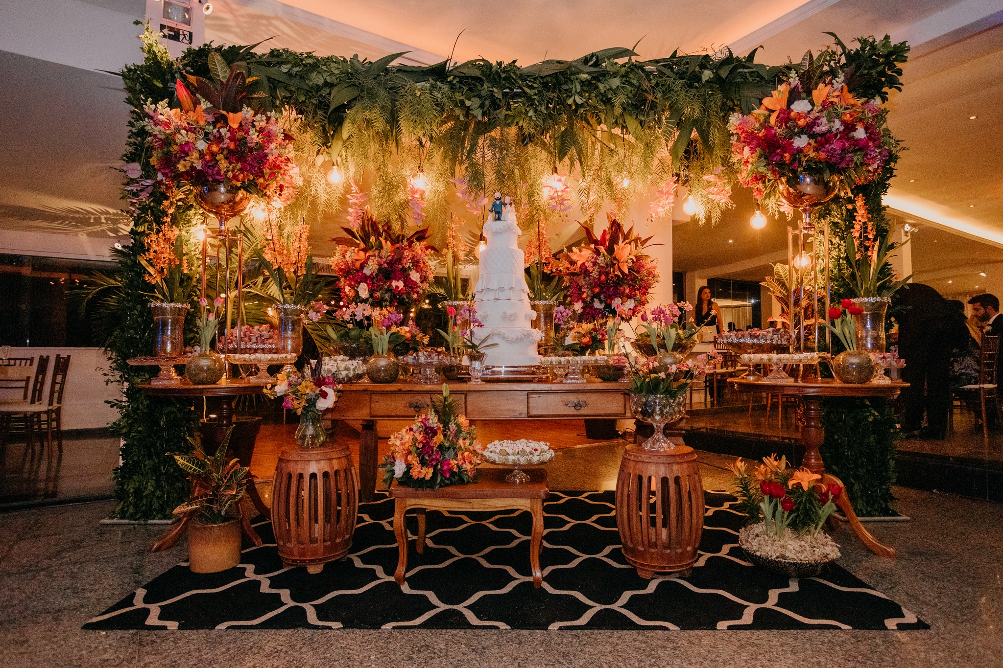 Camila e Yuri | Casamento alegre por Flor Brasileira