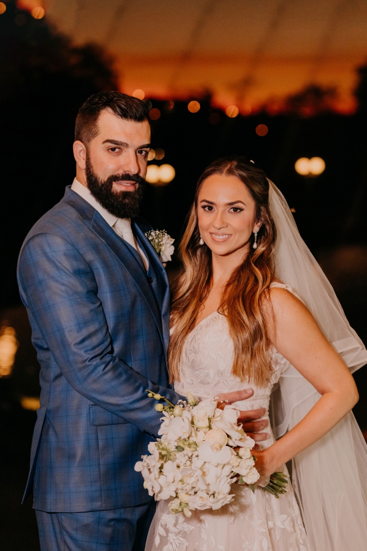 Camila e Yuri | Casamento alegre por Flor Brasileira