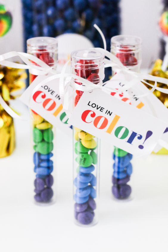 Casamento LGBTQIA+ | Como incluir a bandeira arco-íris no casamento