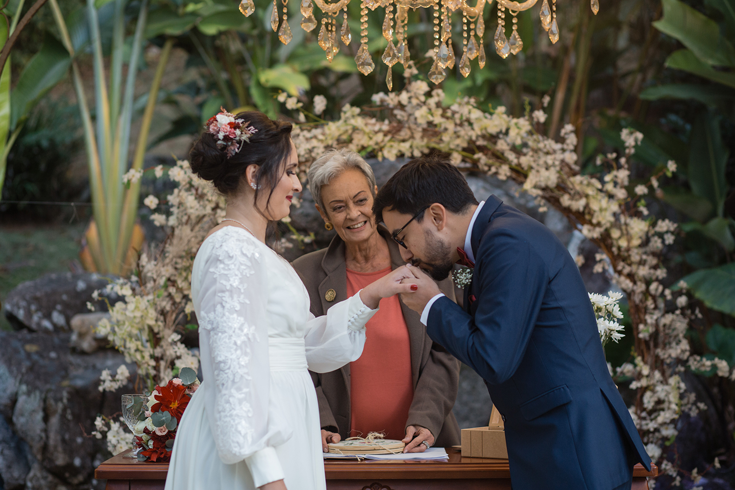 Ana Beatriz e Luis Felipe | Cerimônia no Bosque do Ravena Garden