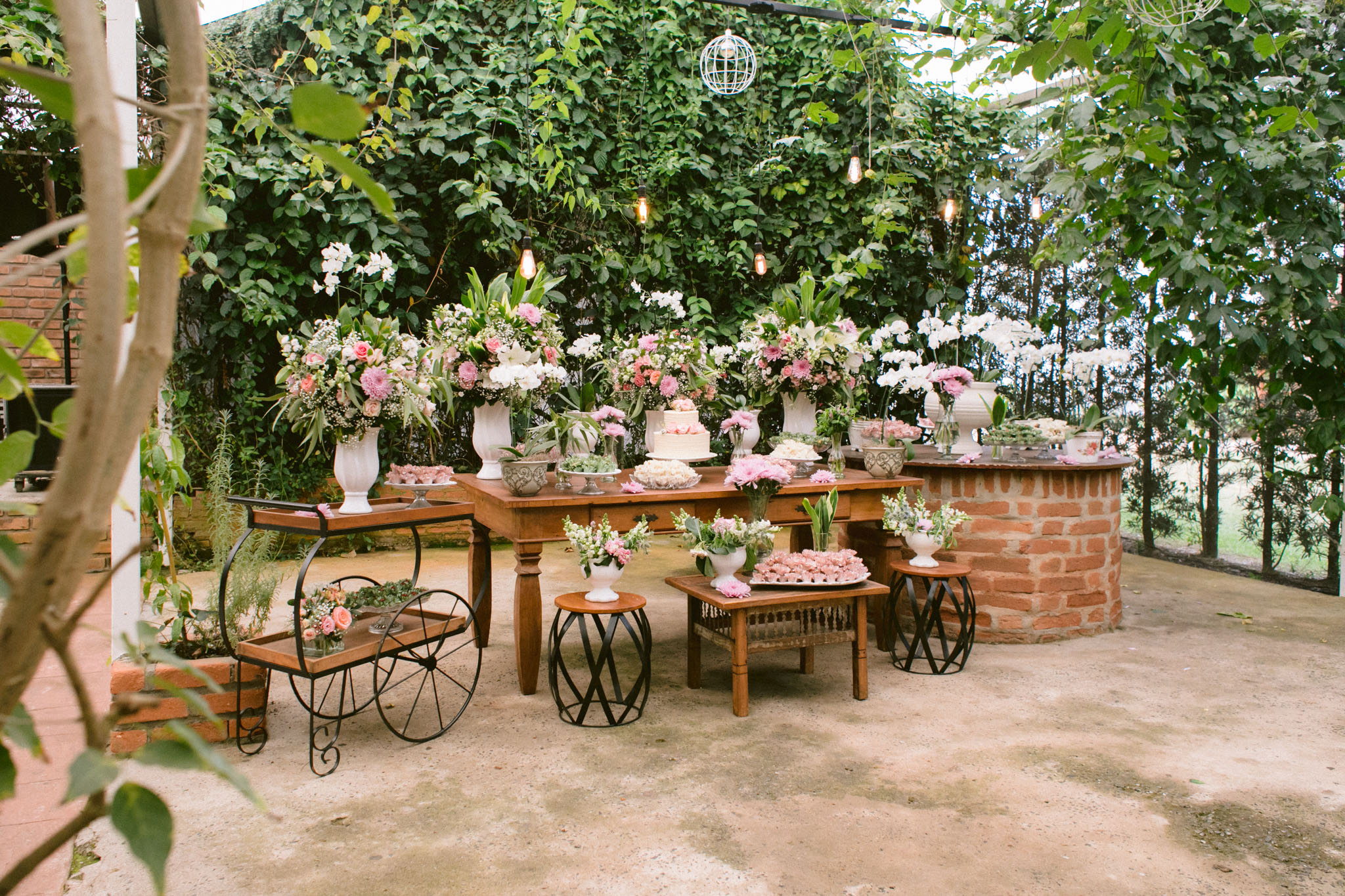 Mariana e Gabriel | Casamento em clima de jardim encantado