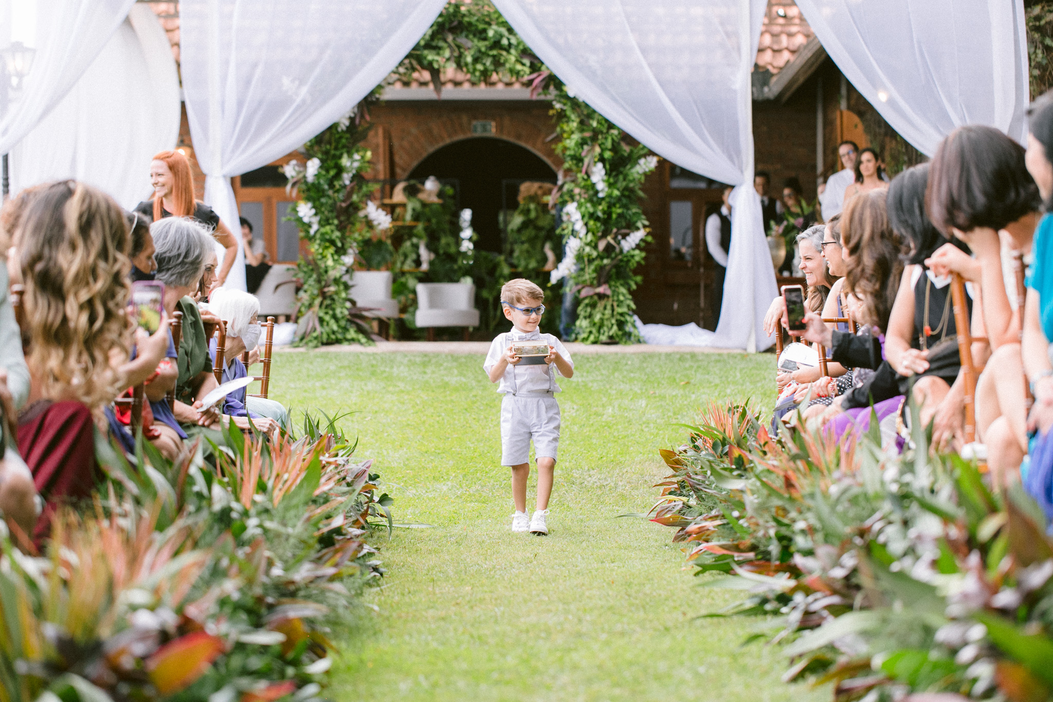 Mariana e Gabriel | Casamento em clima de jardim encantado