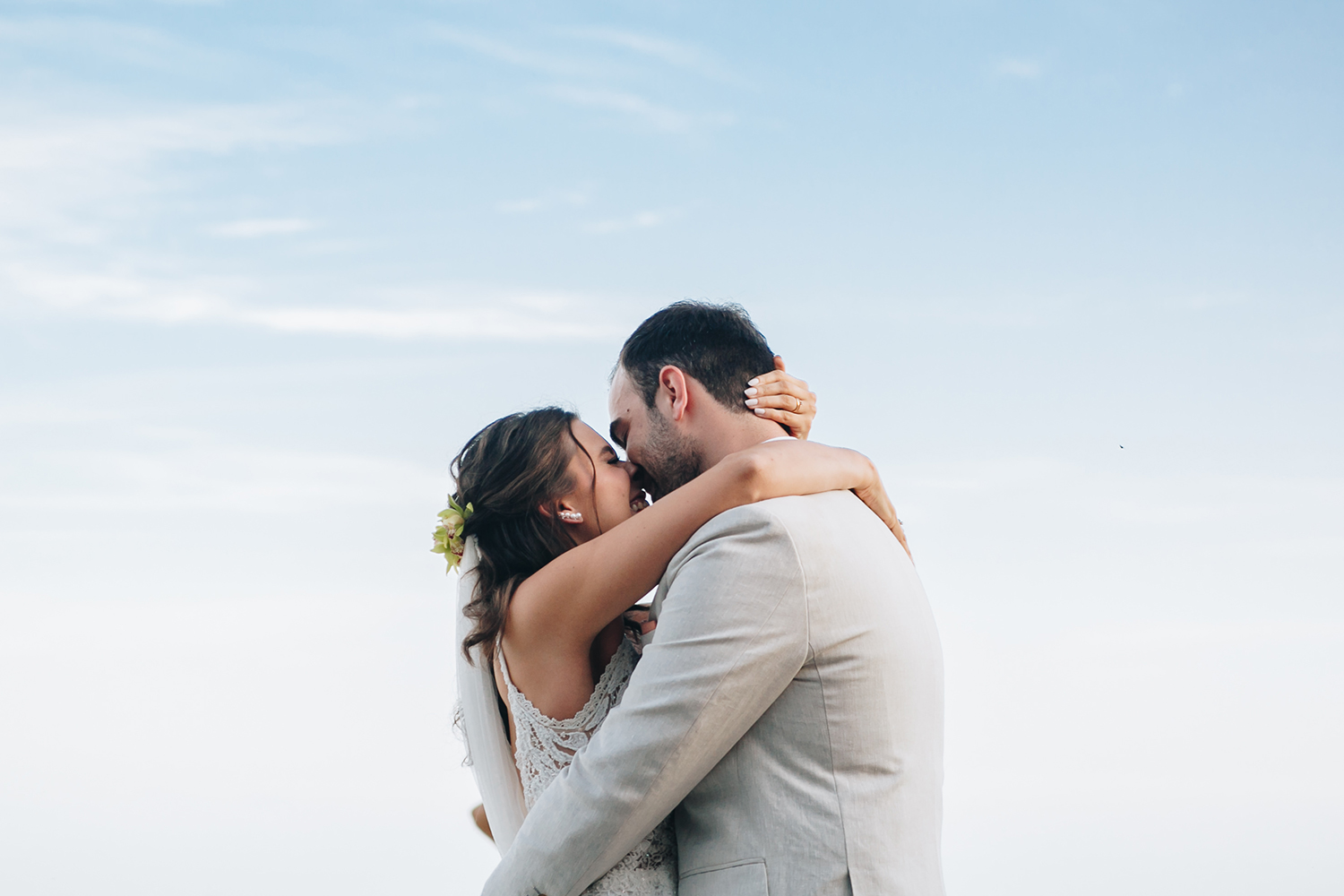 Sa e Affonso | Casamento descontraído na praia, por Sereiamor